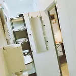 לינה וארוחת בוקר Chez Christy 3*