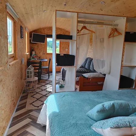 Chez Christy Chemin Des Dinots Bed & Breakfast Saint-Bonnet-de-Four