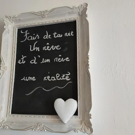 Christine Scuflaire